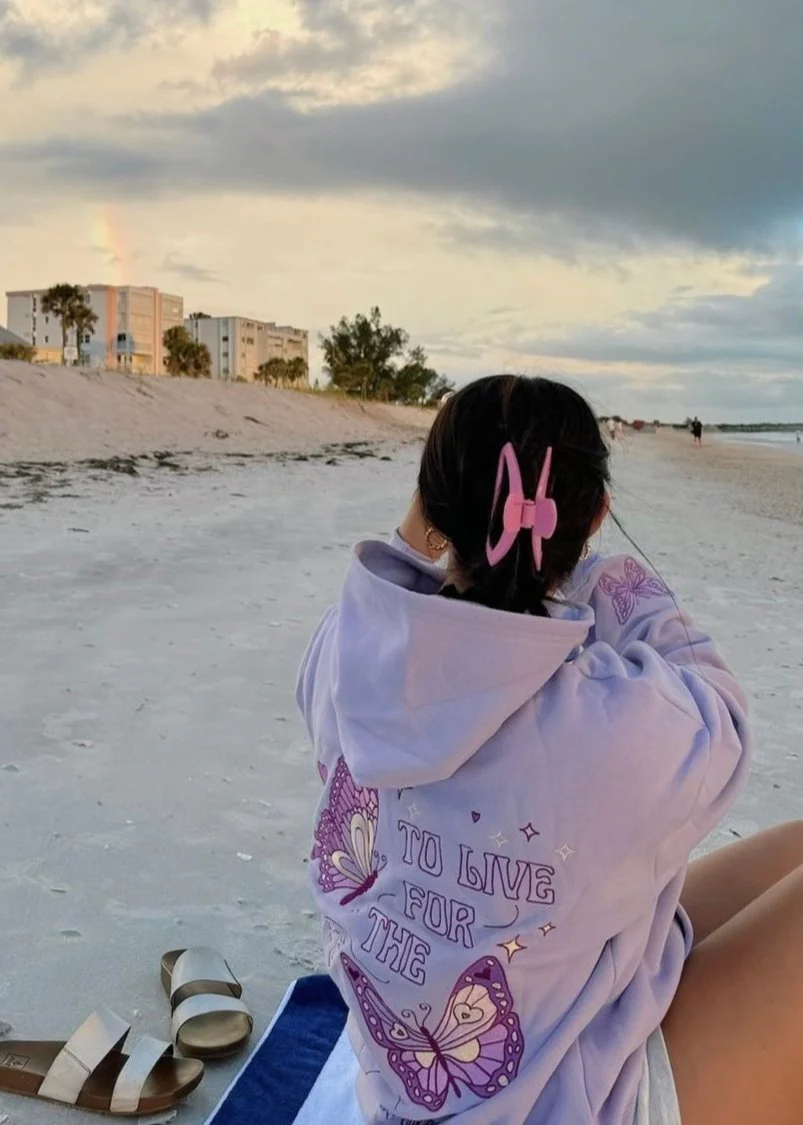 "To Live For the Hope of it All" Hoodie in Lilac - Image 4